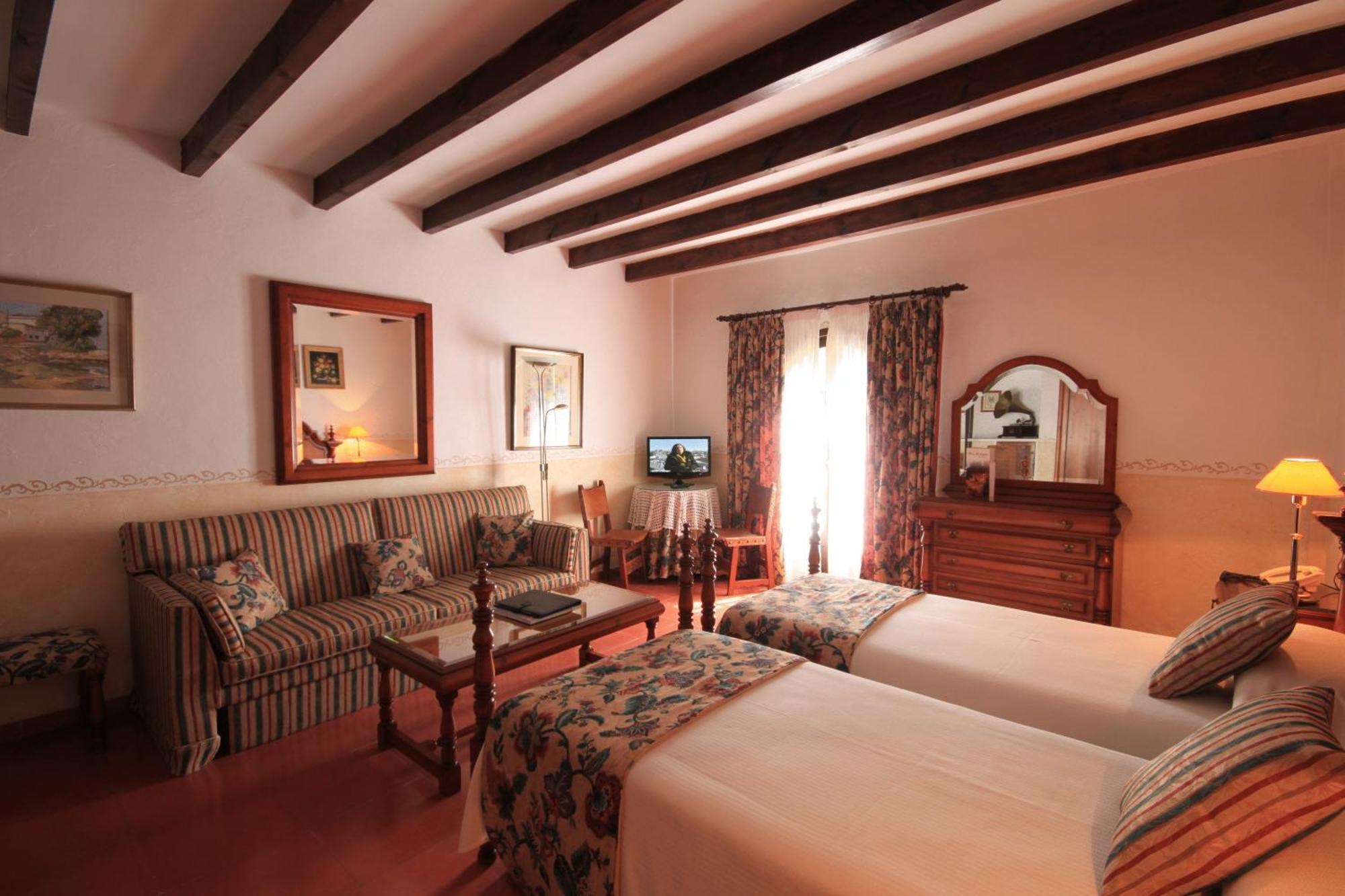 Petit Hotel Ses Rotges - Only Adults Кала-Ратхада Екстер'єр фото
