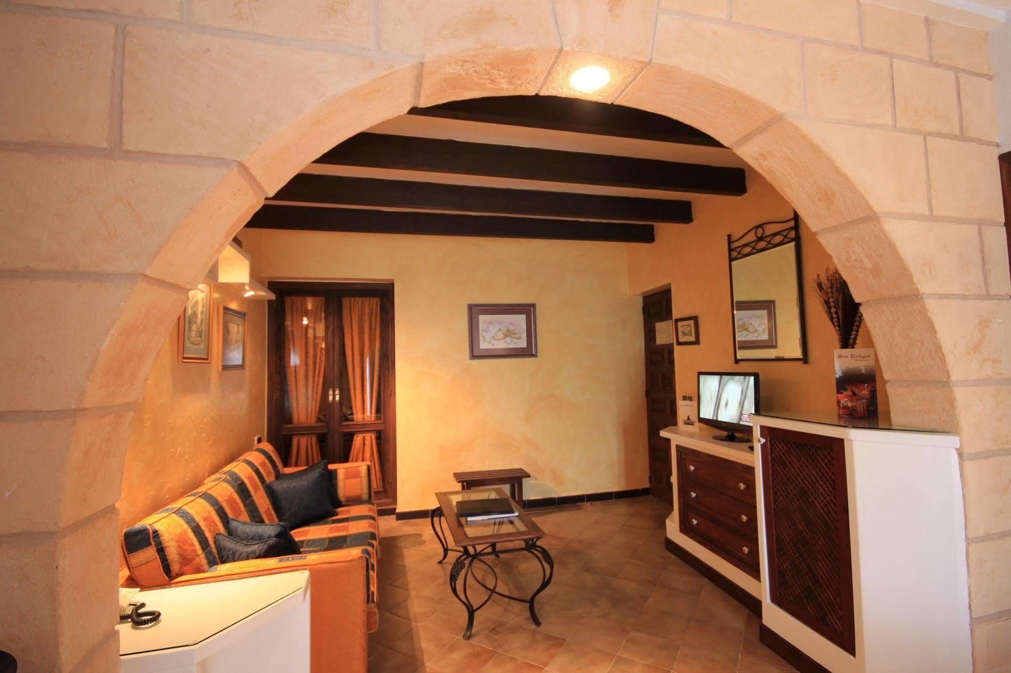 Petit Hotel Ses Rotges - Only Adults Кала-Ратхада Екстер'єр фото